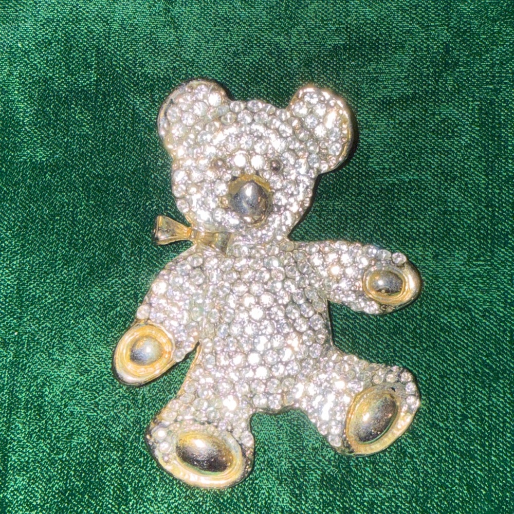 Sparkling Teddy Bear Brooch